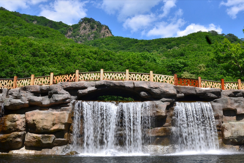 辽宁夏季的"避暑仙境",门票90,有"东北小黄山"的美誉