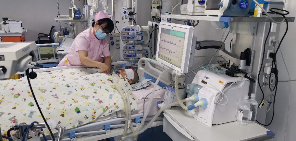 西安市儿童医院通过人工心肺体外膜氧合ecmo顺利跨省