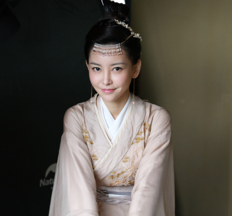 又一部网剧官宣定档,女主首次挑战古装,压了4年终于要播了