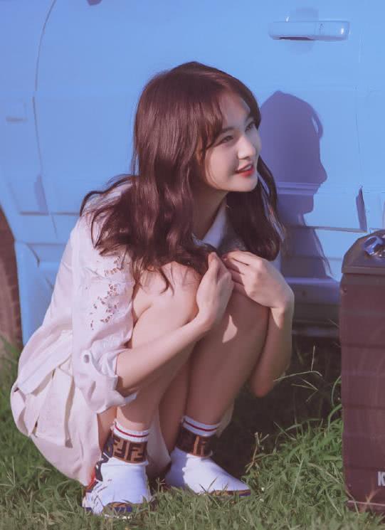 这样的起诉理由略显奇葩,他的行为很明显是在蹭热度,郑爽是极其具有