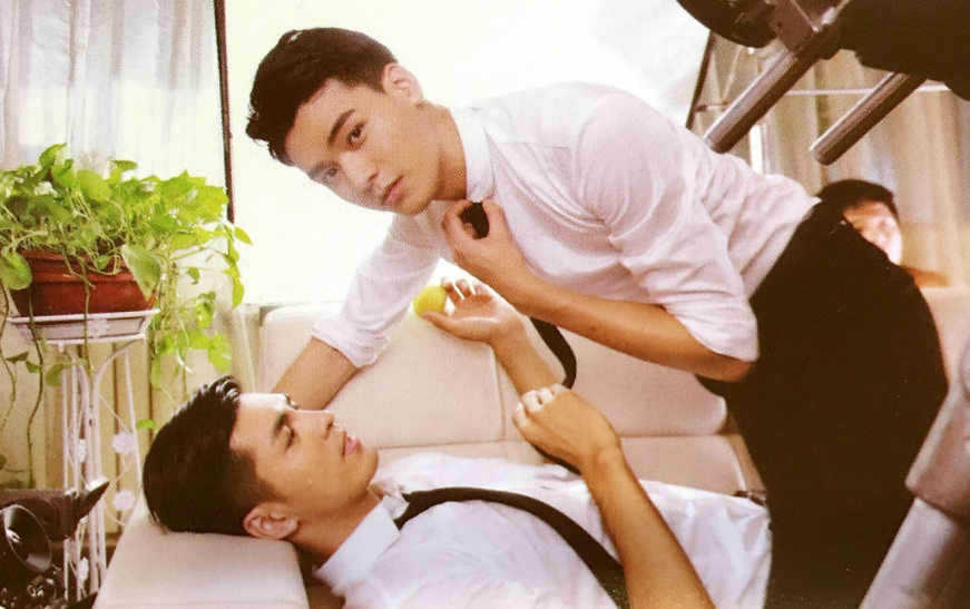 为了钱改名换马甲,柴鸡蛋低调翻拍上瘾,被网友吐槽:脸疼吗?