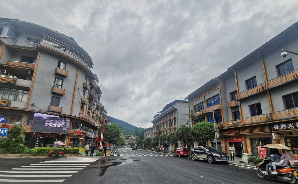 乡村振兴镇能量重庆东温泉镇旧貌换新颜