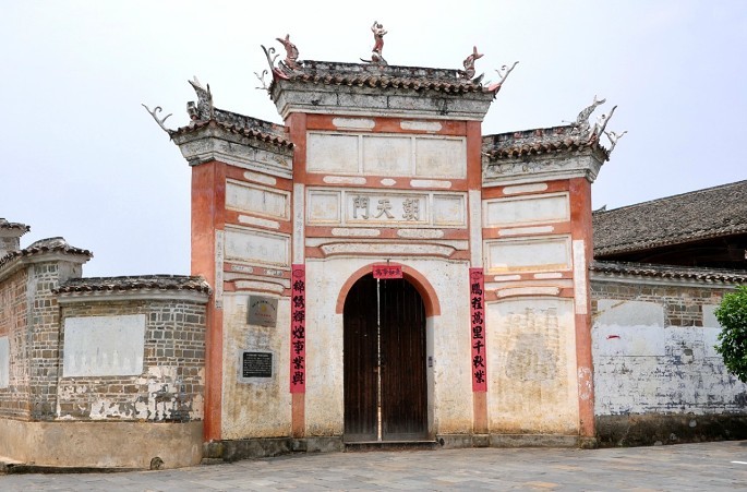 村内的敦仁堂是胡氏宗祠,是村里最具特色和最重要的古建筑