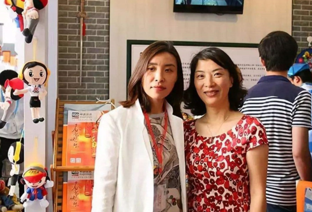 申通快递创始人陈小英:将公司146亿卖给马云,却又靠雨伞赚百亿