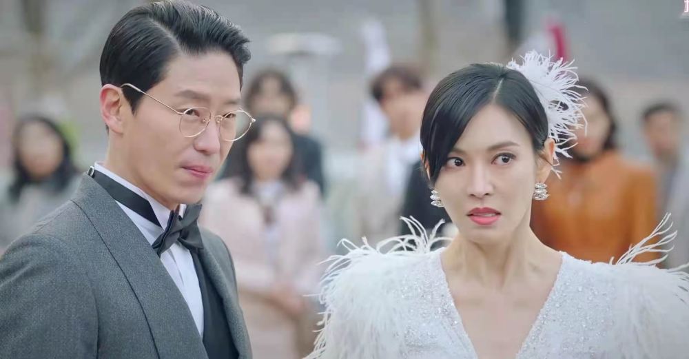 《顶楼3》开播,第1集不仅洛根被炸还死1人,周丹泰也不是周丹泰_腾讯