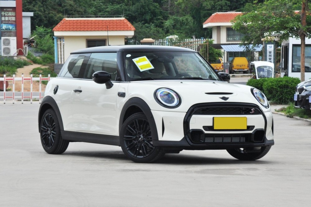 预算 30万 女生买车可看这两款 精致又有档次 安全性还很高 全网搜