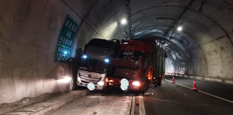 两货车高速公路隧道追尾酿事故,"距离产生美" 很重要!_腾讯新闻