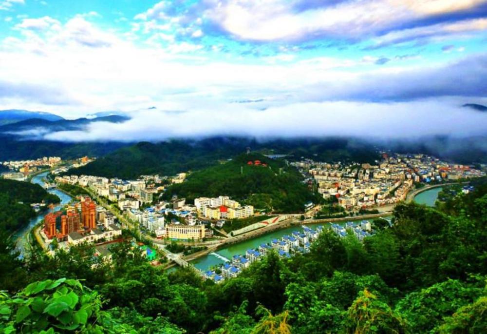 四川青川砥砺奋进铸辉煌绿色崛起谱新篇