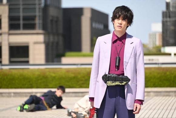 打开腾讯新闻,查看更多图片 >在决战开始之前,飞羽真