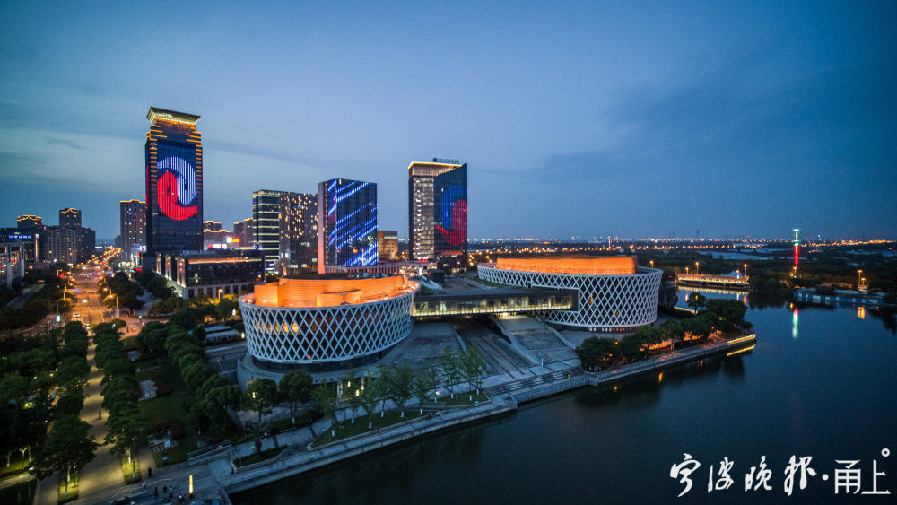 中国中东欧国家博览会主题灯光秀明晚起点亮宁波