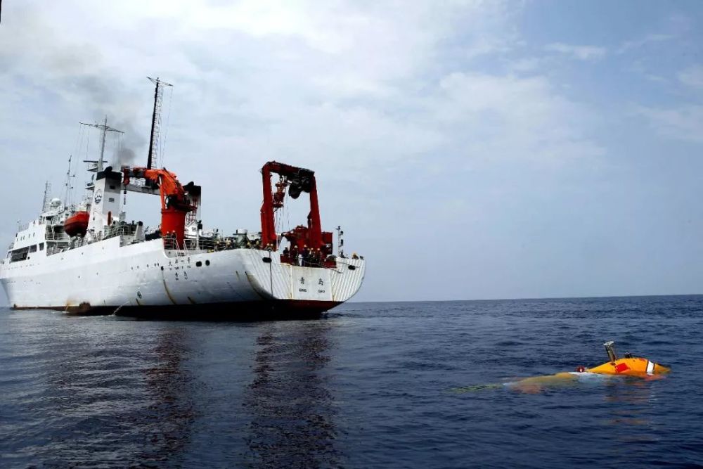 南海传来好消息!"海牛二号"下钻231米,或将打破全球能源格局