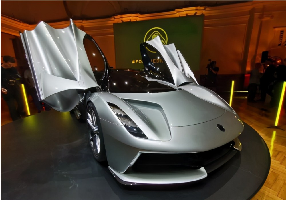 吉利的跑车梦入股路特斯51造顶级超跑售价超2000万