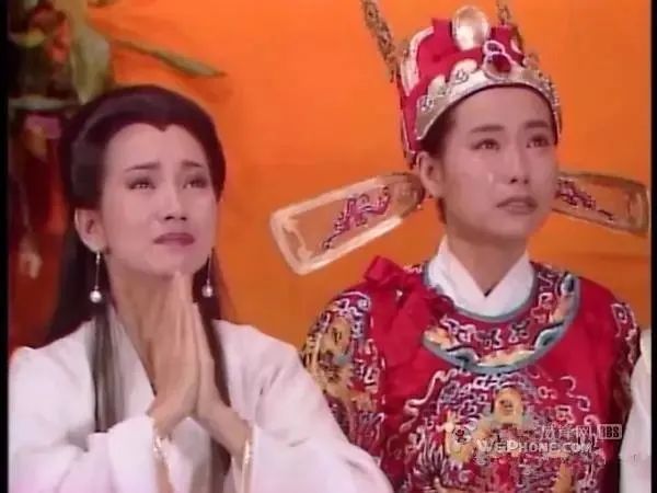 比如在新白娘子传奇里面,最终科举中状元的许仕林就是文曲星转世.