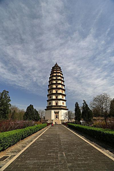 定州市,河北省辖县级市,由保定市代管,是全省重点培育的新兴区域中心