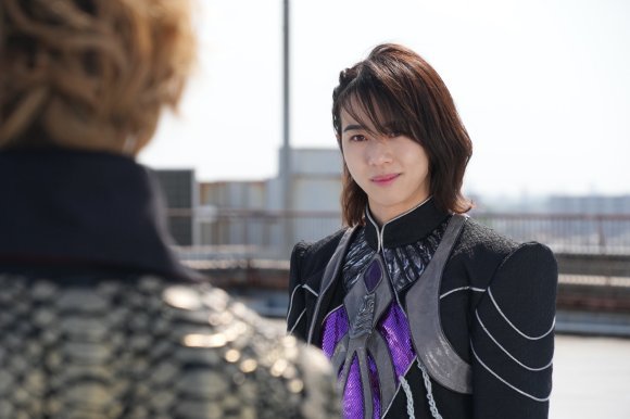 全开者战队14话追加 痛快凯撒再战全凯撒,痛快王刀霸气登场!