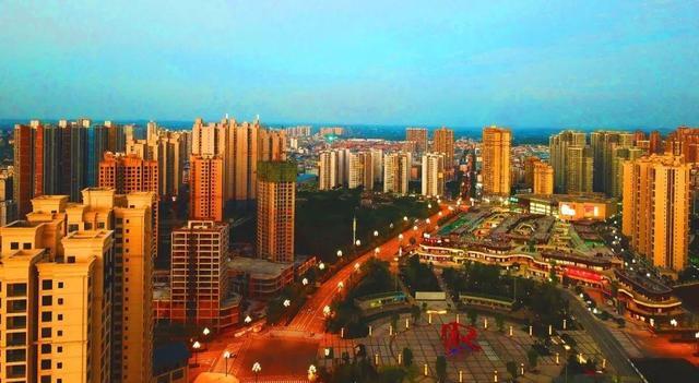 武胜县火车站建筑面积1664平方米站台规模3台6线