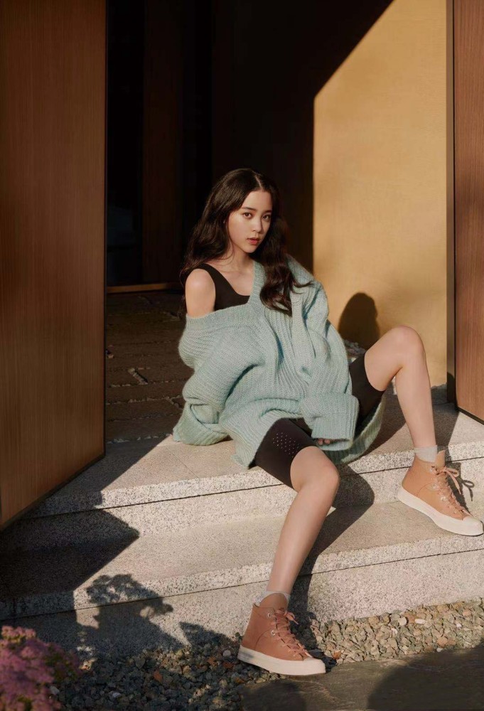 欧阳娜娜壁纸合集做个少女心里藏诗脸上抹奶油