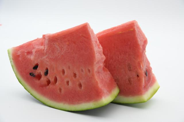 641