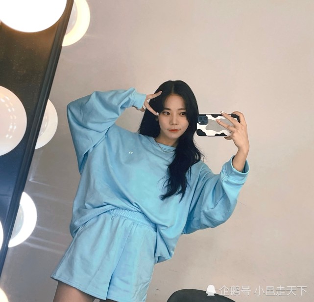 张紫宁搞怪自拍照合集