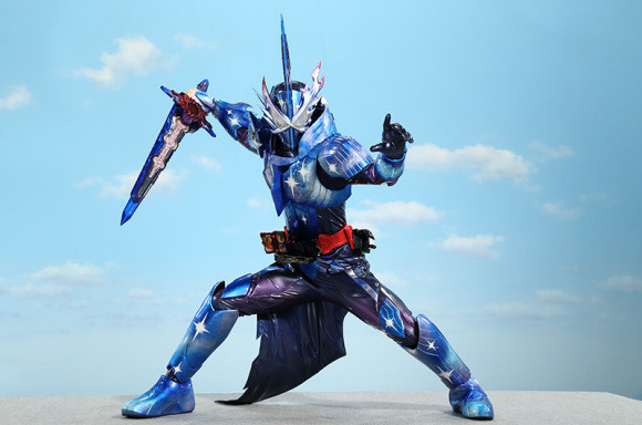 假面骑士东大妈高情商评价十圣刃不是换色而是致敬充电强人