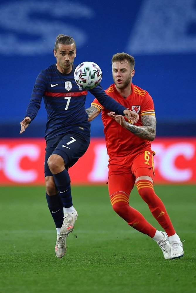 c罗凯恩和阿扎尔2020欧洲杯国家队进球最多的球员都有谁