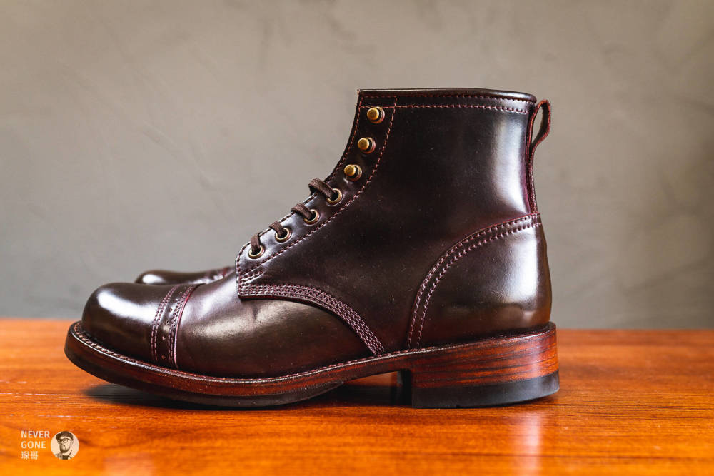 靴皇之一要价10000的julianboots马臀皮工装靴开箱