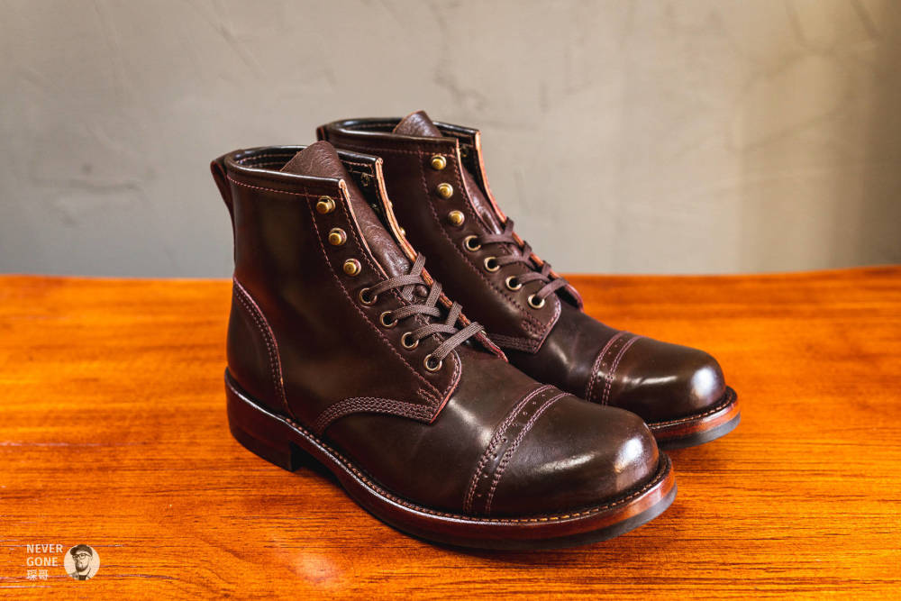 靴皇之一要价10000的julianboots马臀皮工装靴开箱