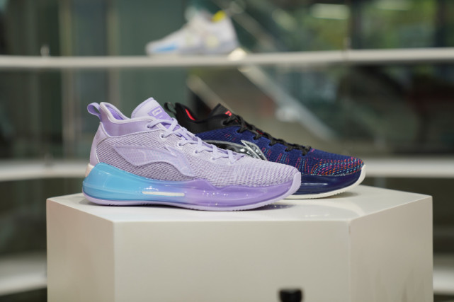 李宁太会玩驭帅42系列多配色曝光反伍2代联名美翻音速9低帮简洁