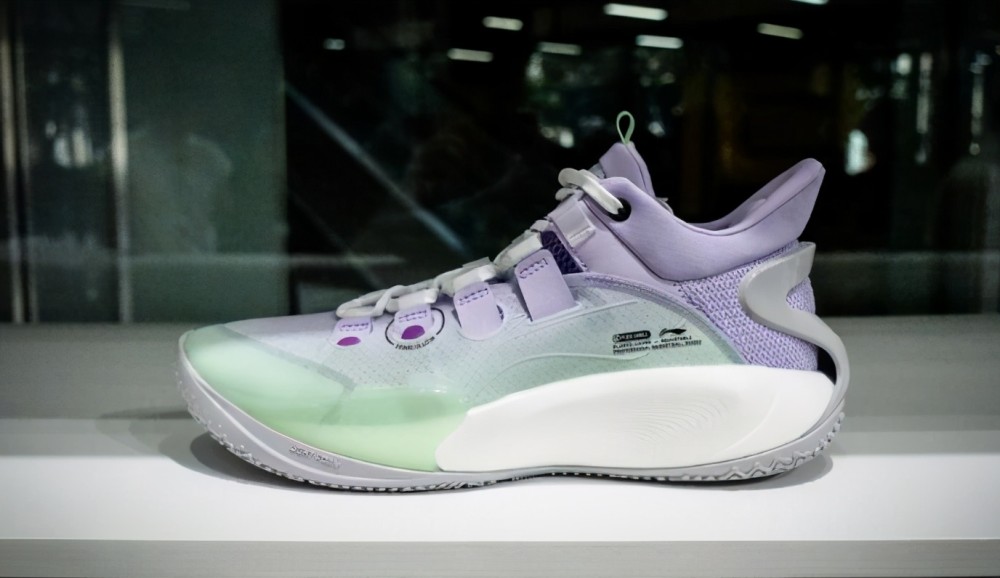 李宁太会玩驭帅42系列多配色曝光反伍2代联名美翻音速9低帮简洁