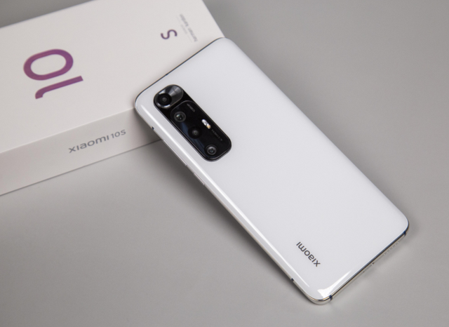 热销手机排行榜_618最畅销机型排行榜:小米4款,iPhone12再度登顶