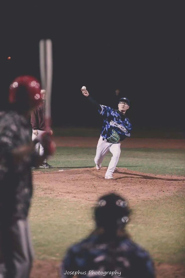 棒球人生姜晨轶骨科医生竟然还是棒球装备达人