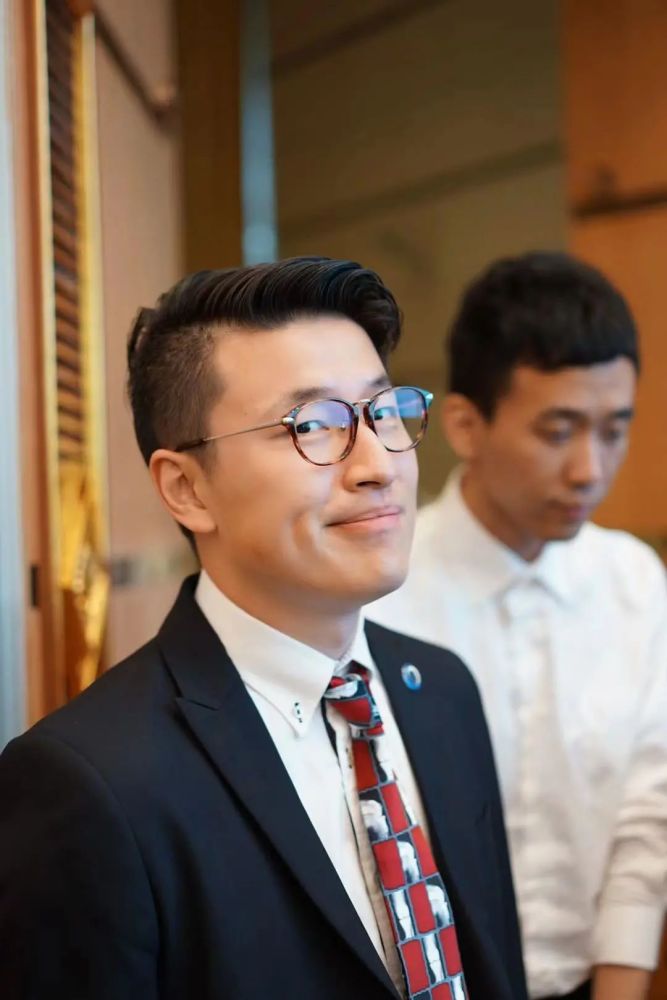 棒球人生姜晨轶骨科医生竟然还是棒球装备达人