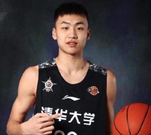 cba 男篮集训离队首人出炉！齐麟成第一枪，一隐患成主因，但未来可期