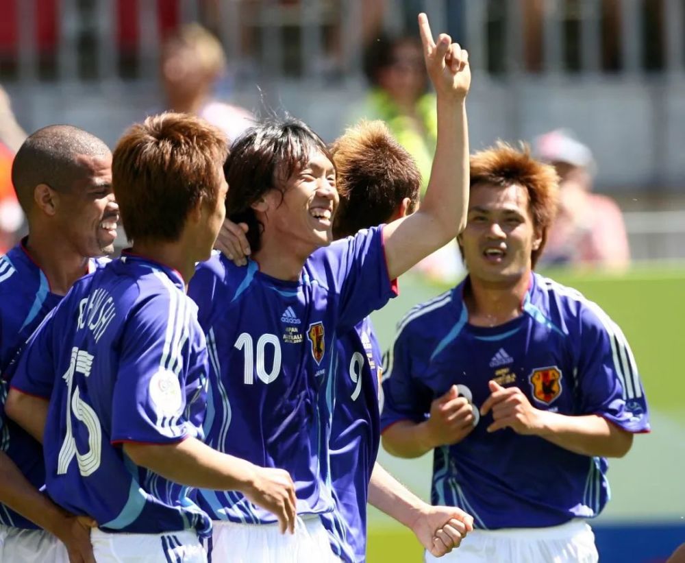 从三浦知良到中田英寿一代又一代日本人站在欧洲之巅 全网搜