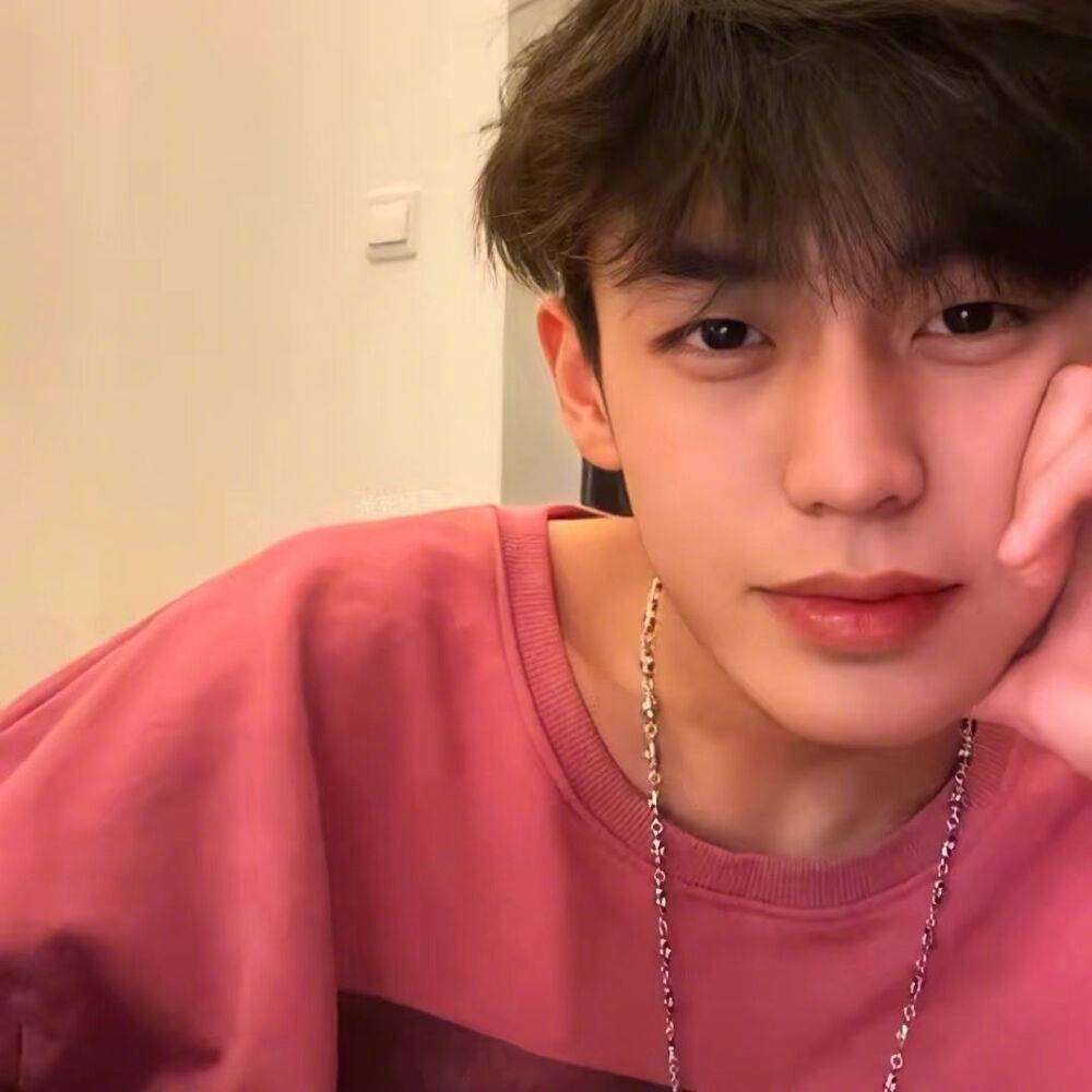 ins超火的酷帅男头