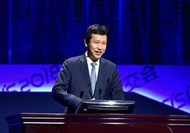 代市长直升市委书记虽非惯例但不罕见