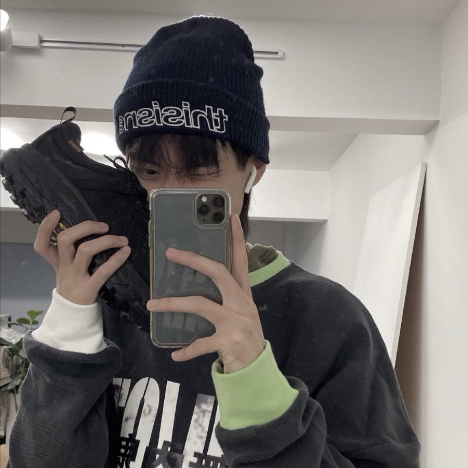 男生头像我记得遇见你之前我挺嚣张的