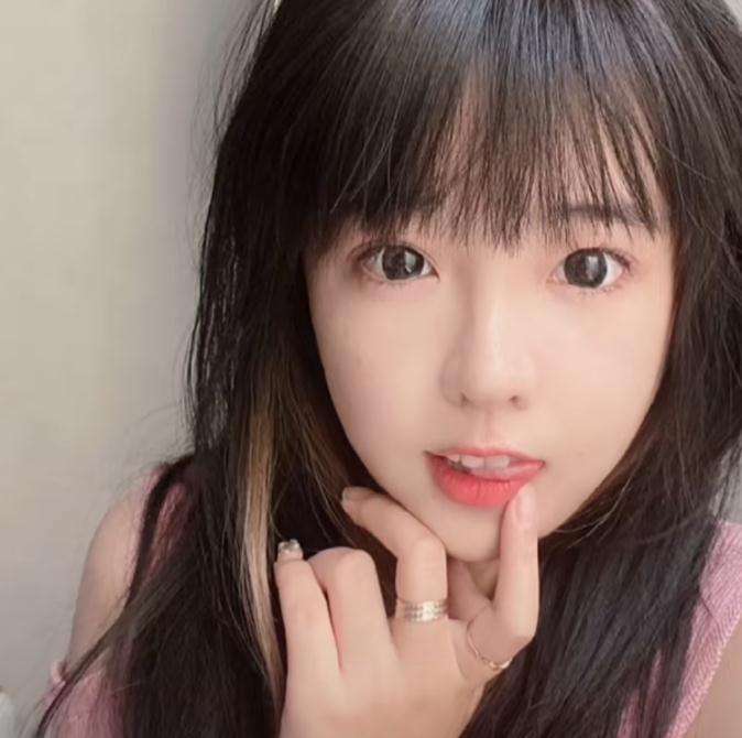 郝一点小号再次怒怼黑粉让自己不舒服就拉黑直言自己心胸狭隘