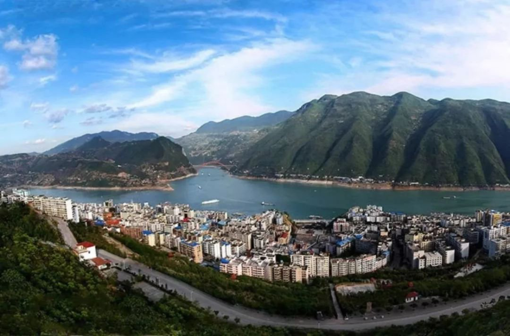 探寻巫山烤鱼第一村巫山县福田镇凌云村