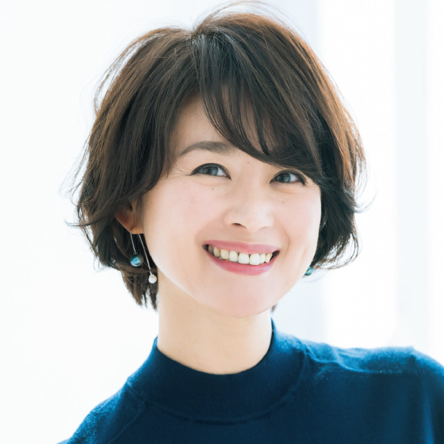 4050岁的女人放弃黑长直吧瞧这8款迷人短发型洋气又减龄