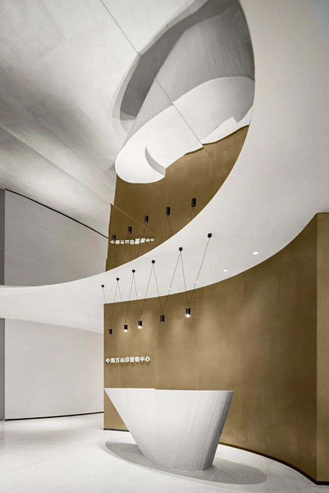 李益中|南京中海方山印营销中心,破局与重构_腾讯新闻