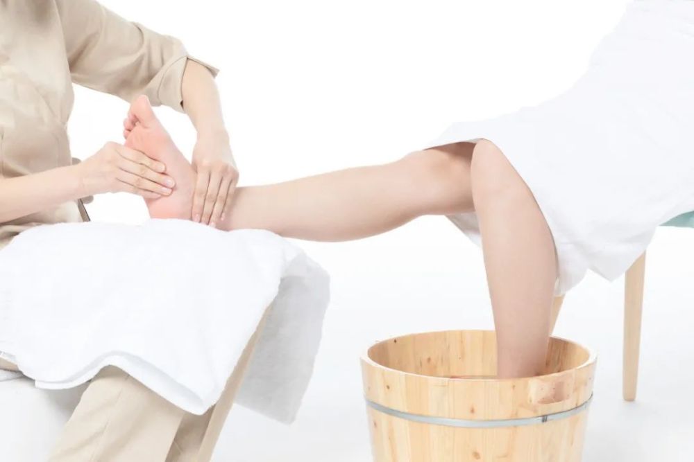 肝气不舒揉地筋全身的筋就都揉开了