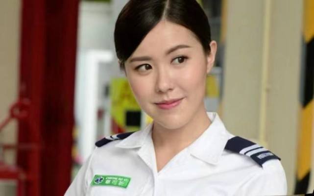 刘佩玥拍吸烟戏差点晕倒害怕清纯形象被影响饰演反派网友叫好