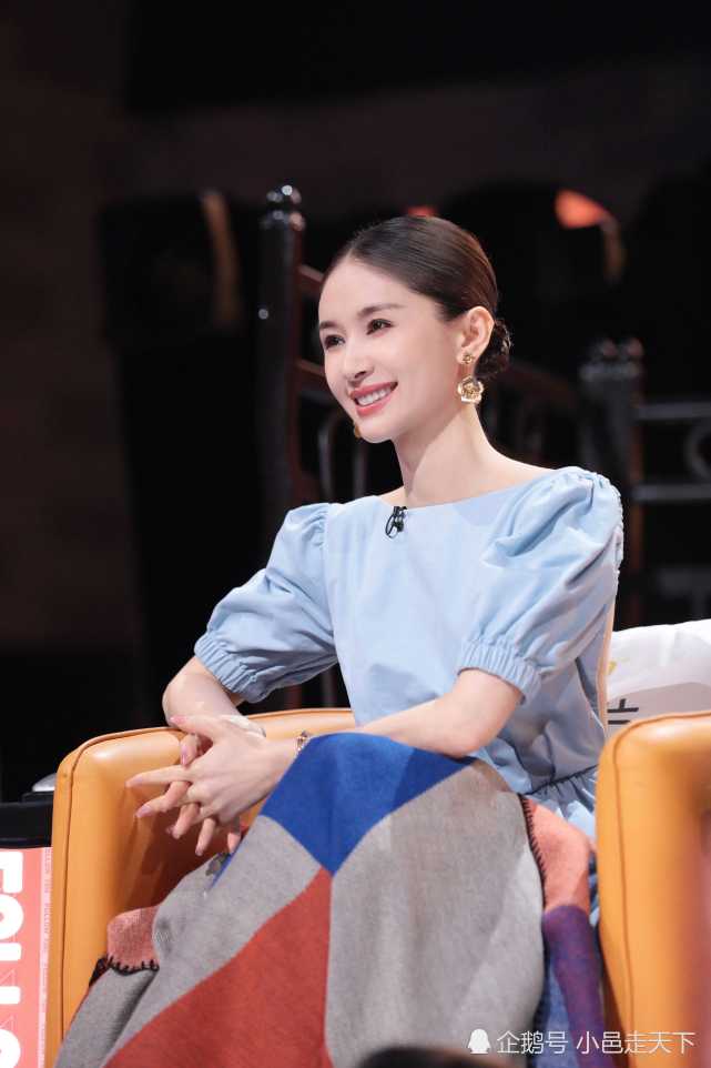 王子文听姐说舞台照合集