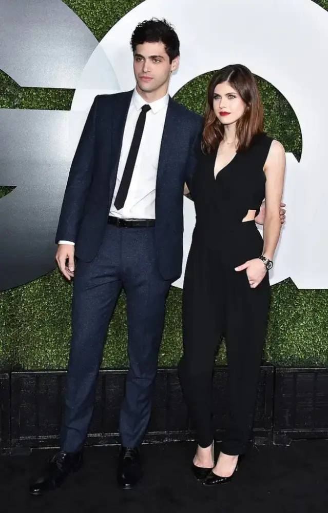 致命女人第二季,充满戏剧性和黑色幽默_腾讯新闻