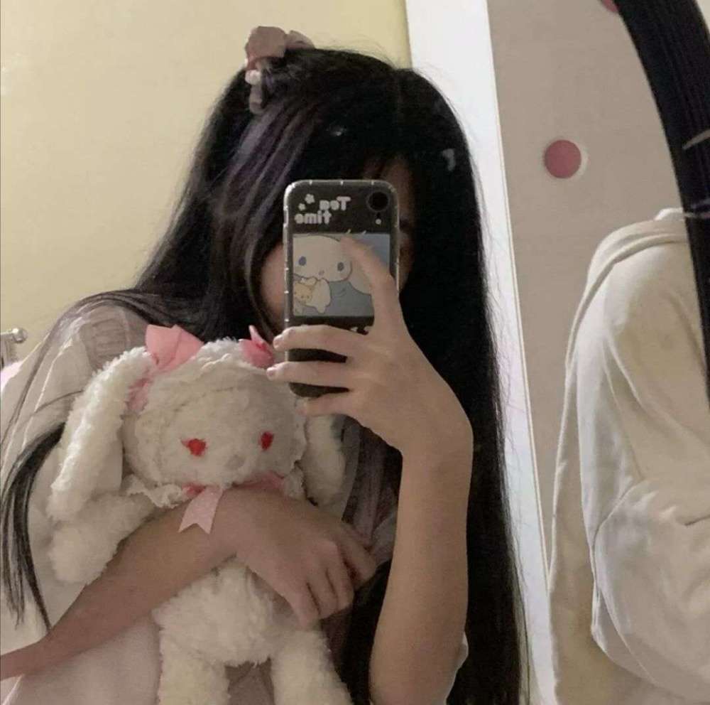 ins优质高清招桃花女头