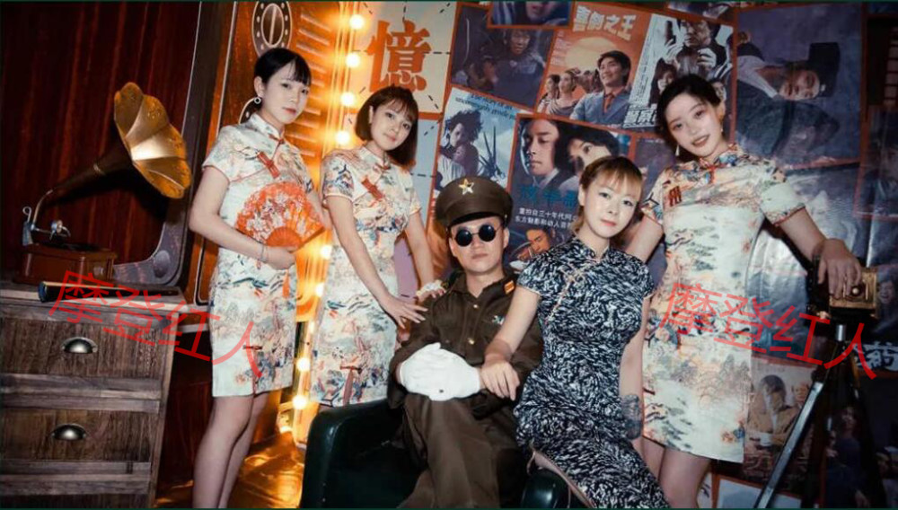 广州这家酒馆火了!摩登红人民国风潮酒馆席卷而来