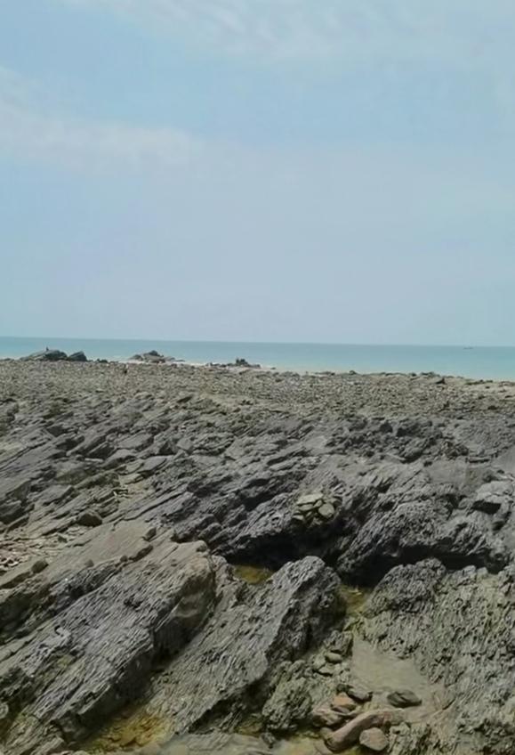 海枯石烂景象图片