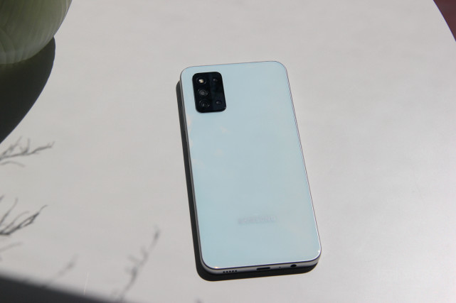 三星galaxyf525g评测颜值性能均在线