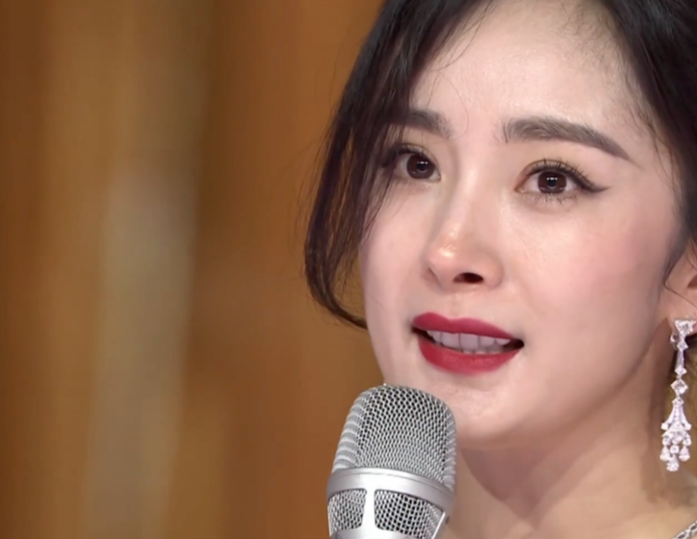 拾光盛典明星真实状态:热巴一笑百媚生,陈晓潘粤明发福显油腻